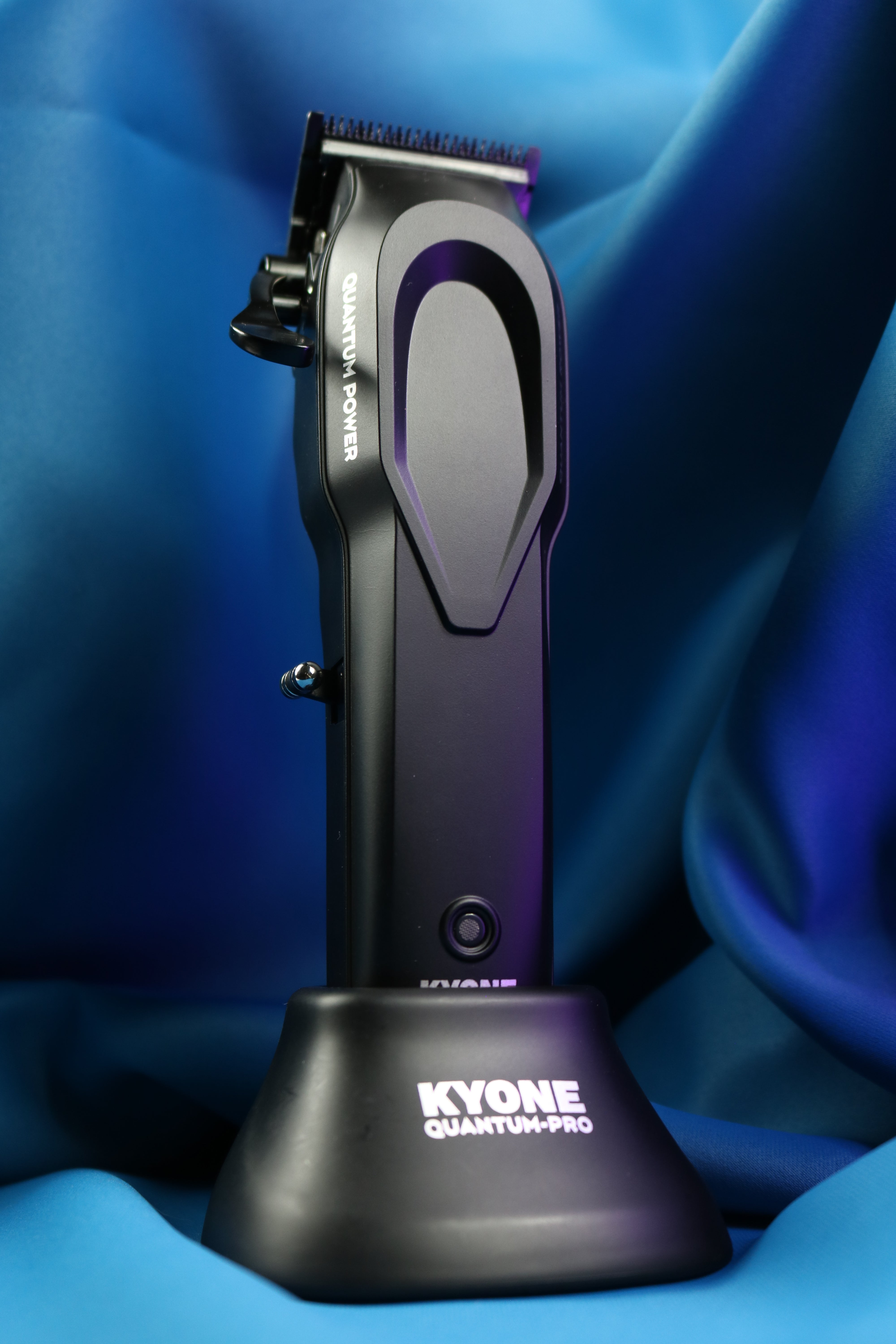 KYONE CHARGING BASE QUANTUM PRO - Webshop Kyone Clippers